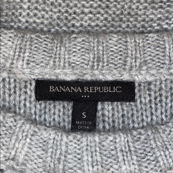 Sweater - Picture 4 of 4